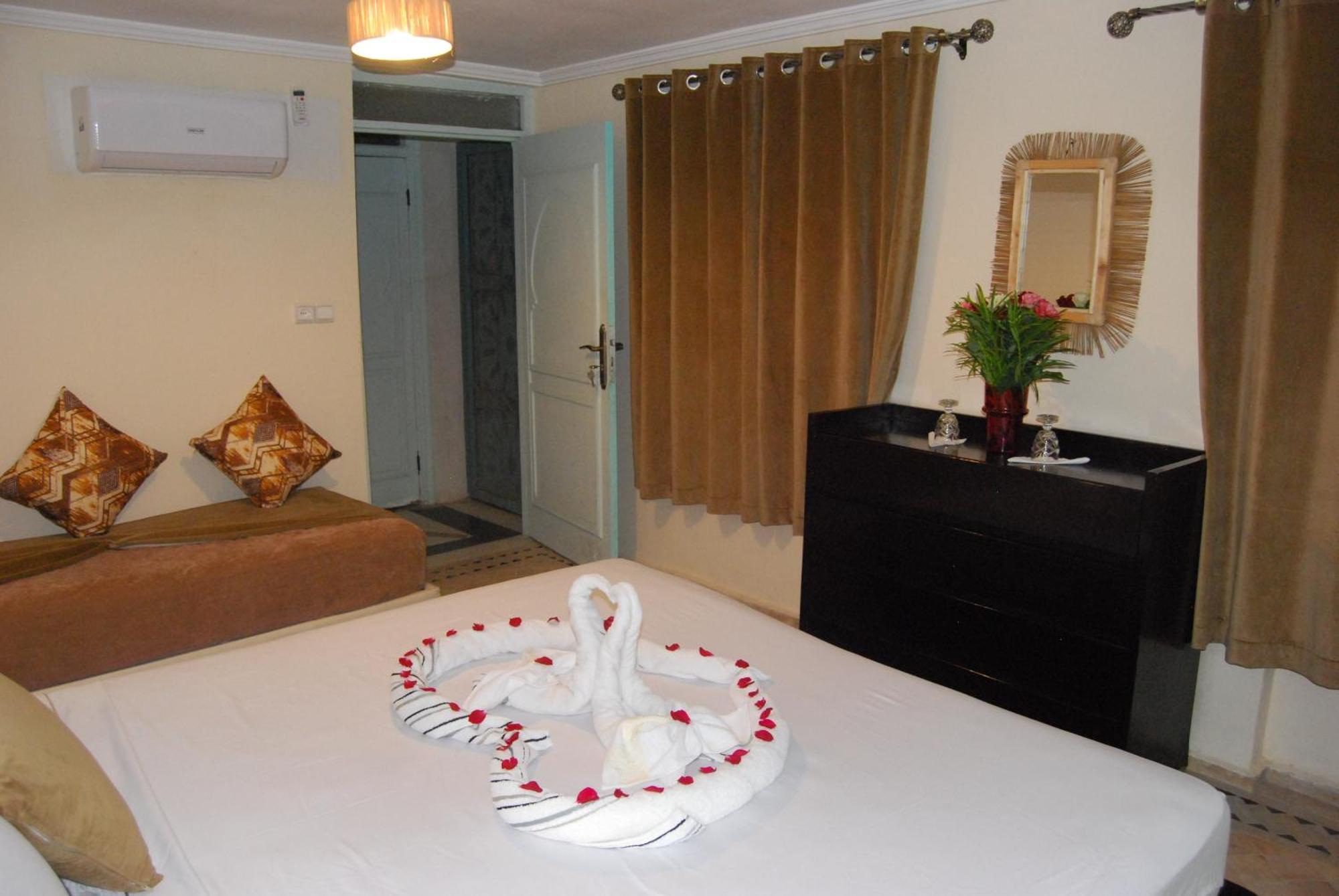Dar "Jenna-Rose" Hotel Маракеш Екстериор снимка